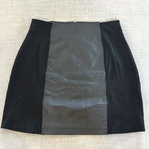 Wilson’s L Leather skirt